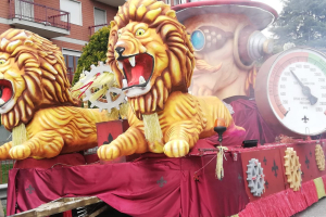 Il carnevale per la pace in giallo e blu di Leini 20250323 21